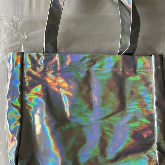 Mickey & Minnie Mouse iridescent tote bag. - Picture 3 of 5
